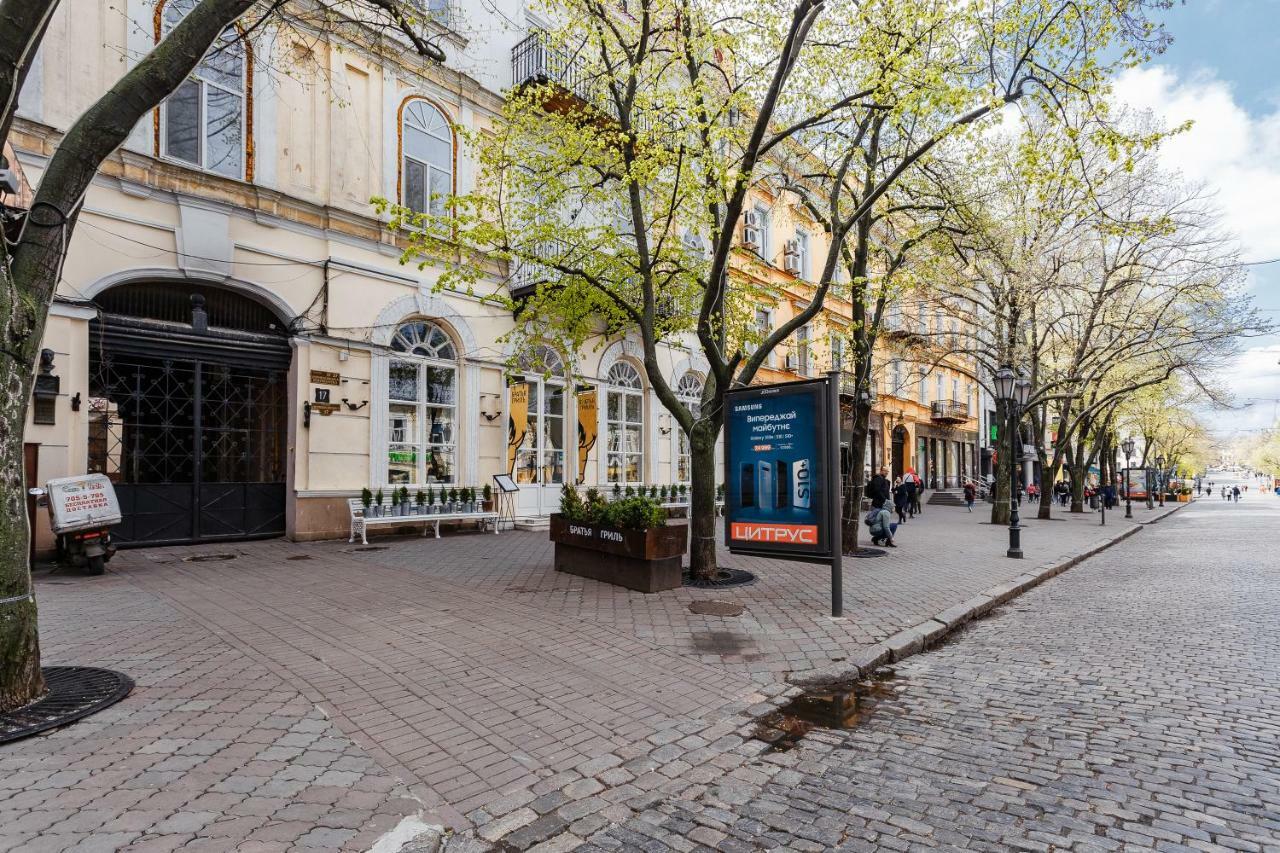 Двухуровневая Квартира Студия Odessa Eksteriør bilde
